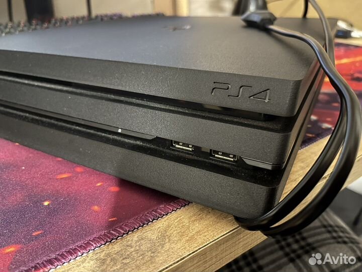 PlayStation 4 PRO 1TB