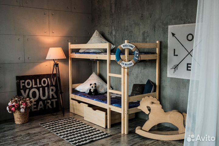 Двухъярусная детская кровать