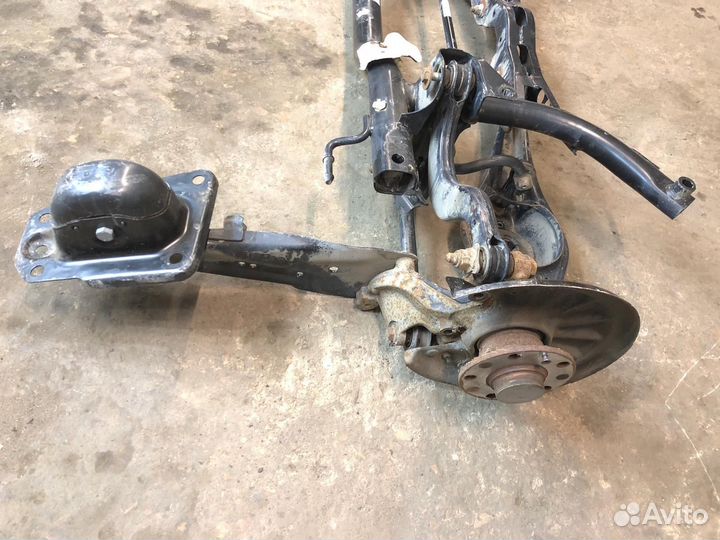 Балка задняя/подрамник Skoda Octavia