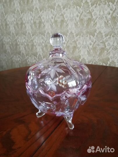 Ваза конфетница стеклянная с крышкой