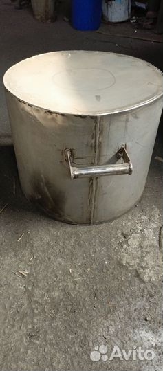 Ёмкость с нержавейки пищевой метал 2м