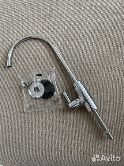 Кран для фильтра гейзер