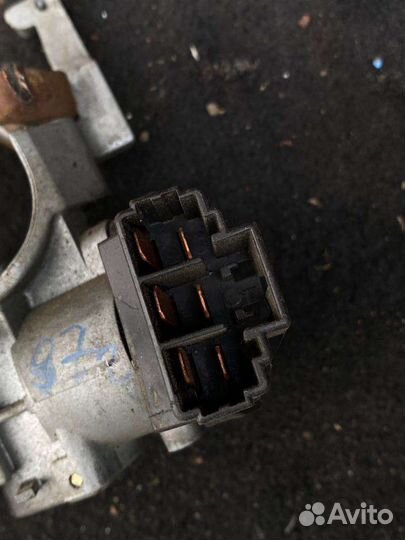 Замок зажигания mazda 626 GE