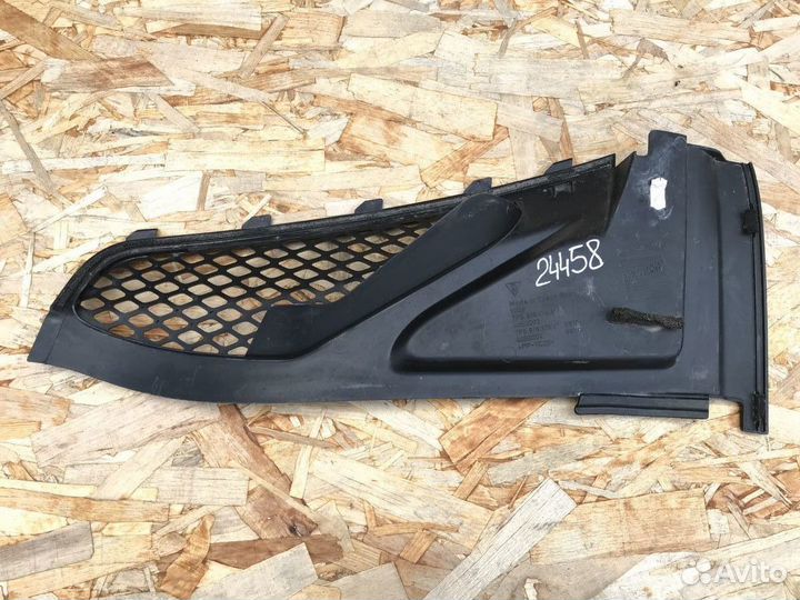 Накладка жабо правая Porsche Cayenne 2010-2017