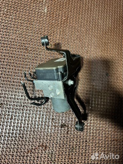 Блок ABS X5 F15 X6 F16 Блок абс Х5 Ф15 Х6 Ф16