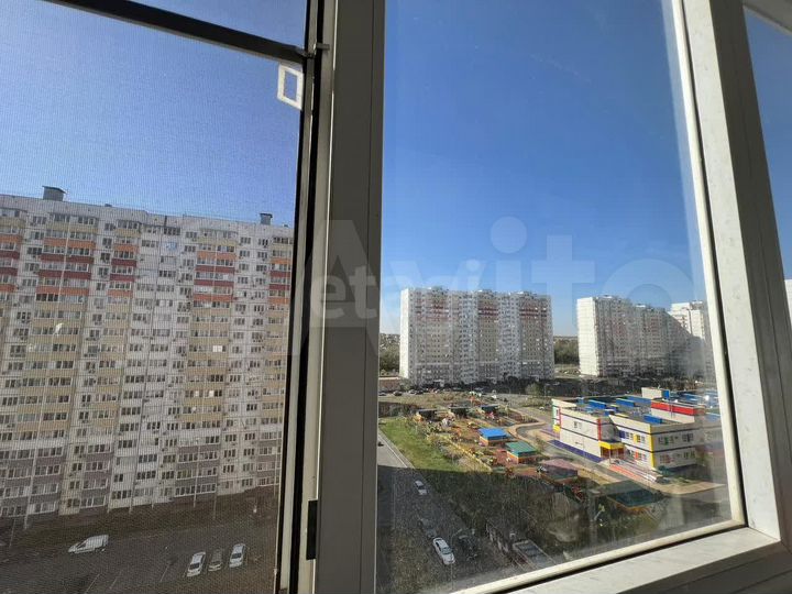 2-к. квартира, 65 м², 12/18 эт.