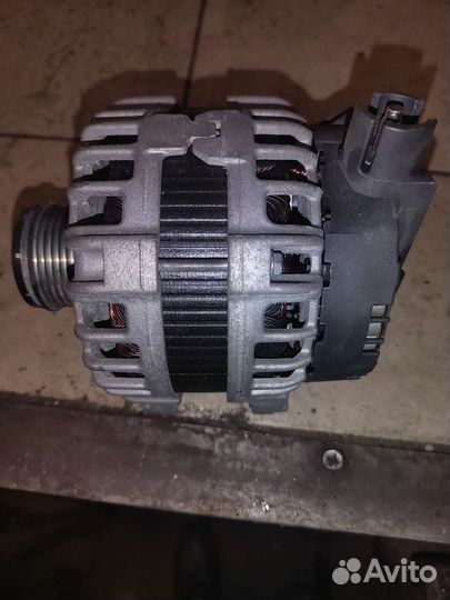 Генератор Range Rover Evoque L538 2011-2018