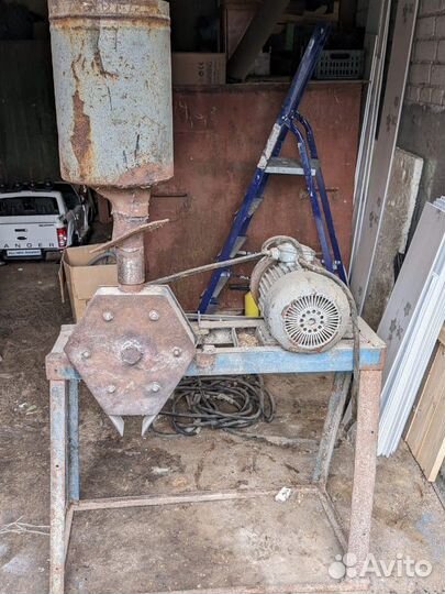 Мельница для зерна