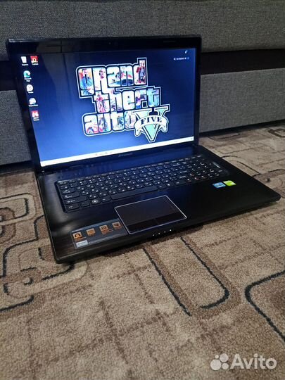 Игровой мощный на 17 i5 GF 635M 2g SSD