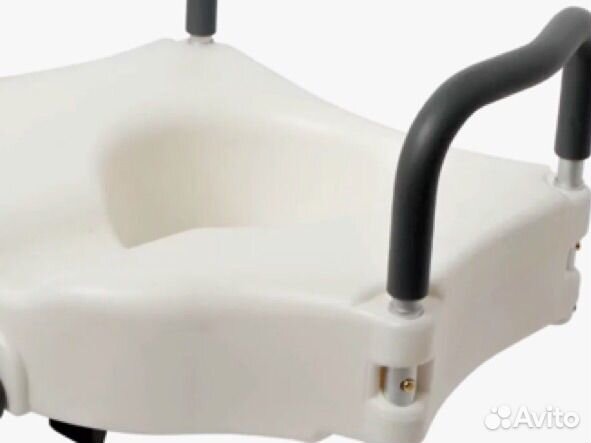 Насадка на унитаз для реабилитации