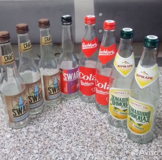 Бутылки цена за всё 19 шт стеклянные