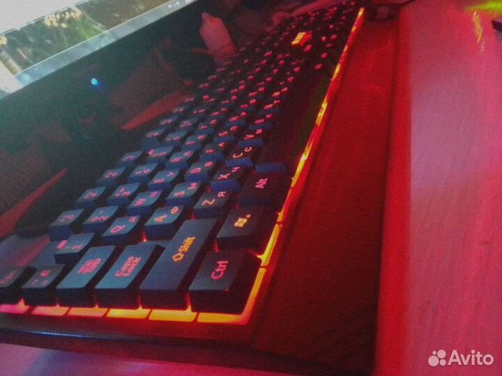 Игровая клавиатура sven