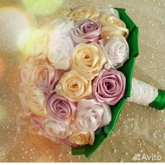 Букет из атласных лент