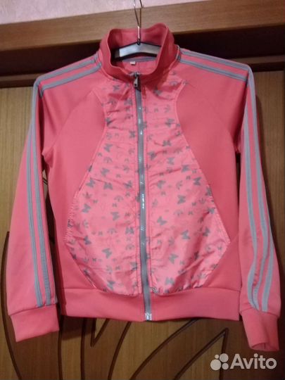 Спортивный костюм. 46 размер