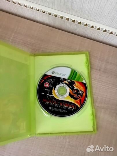 Игра для приставки xbox 360 Mortal kombat 10