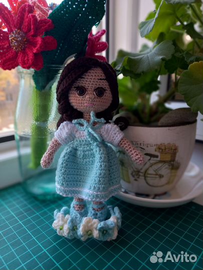 Амигуруми .Вязаная кукла мини