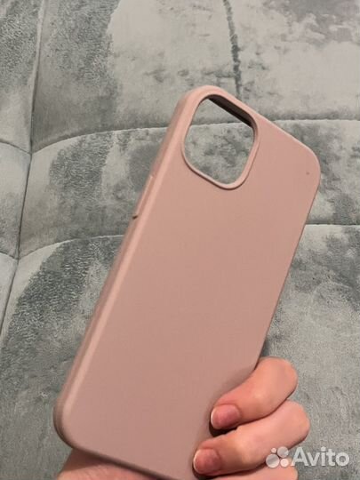 Чехол на iPhone 13