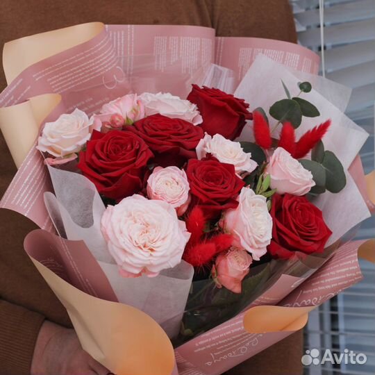 Живые цветы букеты розы с доставкой