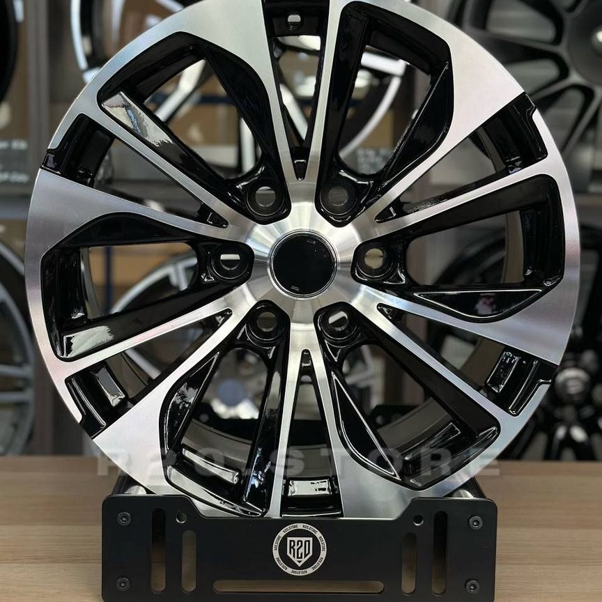 Литые диски Zumbo Wheels 8.5×R18 6×139.7