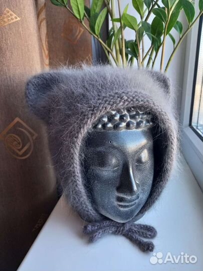 Вязаная шапка с ушками в наличии