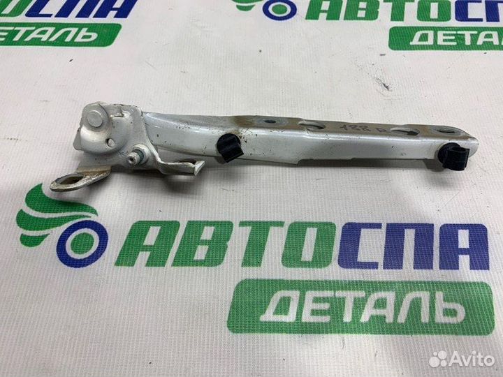 Петля капота правая Citroen C4 Picasso минивен