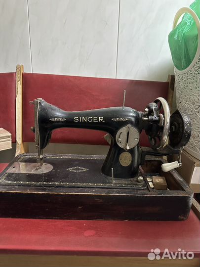 Швейная машина Singer
