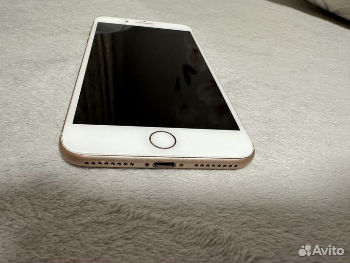 iPhone 8 Plus, 64 ГБ