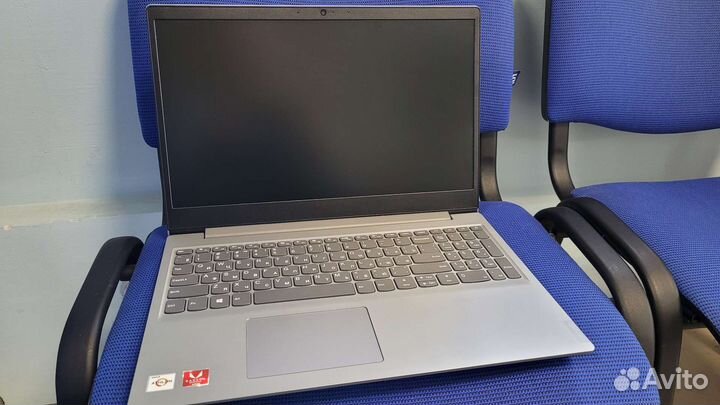 Ноутбук Lenovo S145