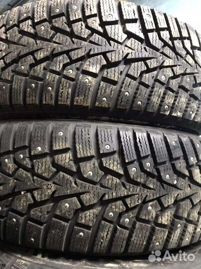 Maxxis ArcticTrekker NP3 215/55 R17