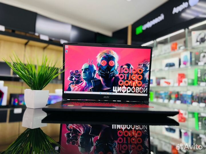 Игровой ноутбук MSI 17/Intel i5-11260H/RTX 2050