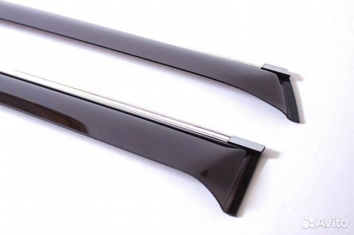 Дефлекторы Geely Monjaro с хром молдингом