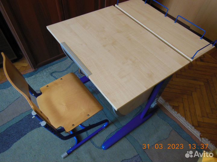 Парта и стул трансформирумые фирмы дэми