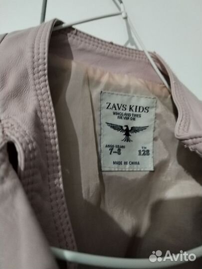 Куртка, пальто, жилетка на девочку