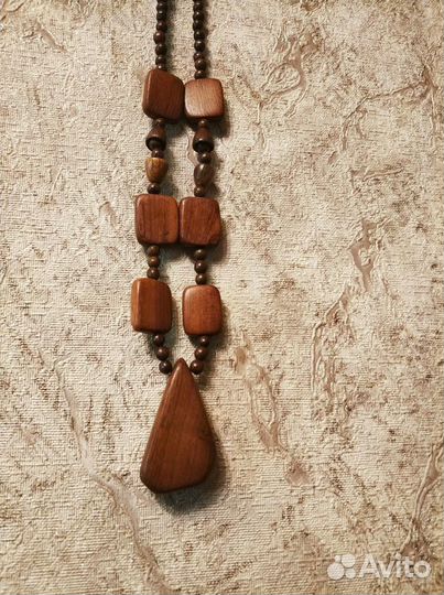 Бусы деревянные