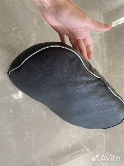 Автомобильная подушка под спину/шею