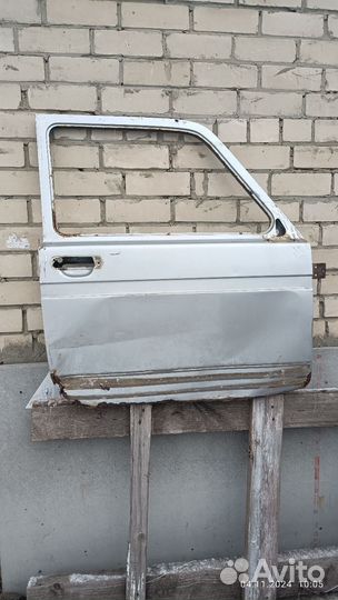 Дверь передняя правая нива 21213