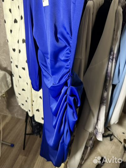 Платье вечернее