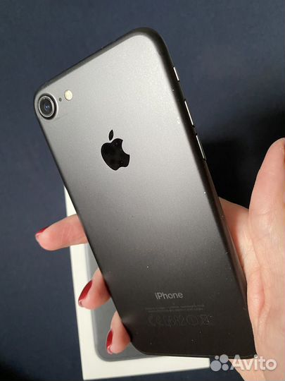 iPhone 7, 128 ГБ