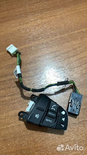 Кнопки на руль ваз vesta