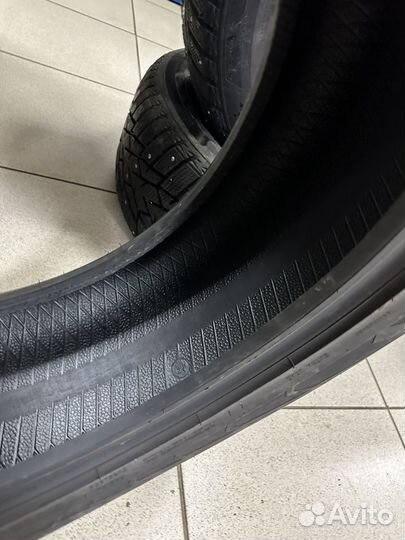 Goodyear UltraGrip Ice 2 245/50 R18