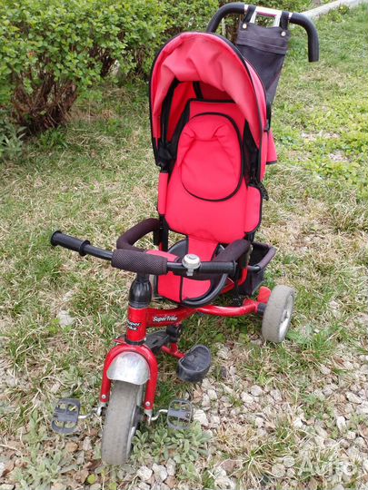 Детский прогулочный велосипед с родительскй ручкой