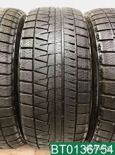 Bridgestone Blizzak Revo GZ 235/45 R17 94Q