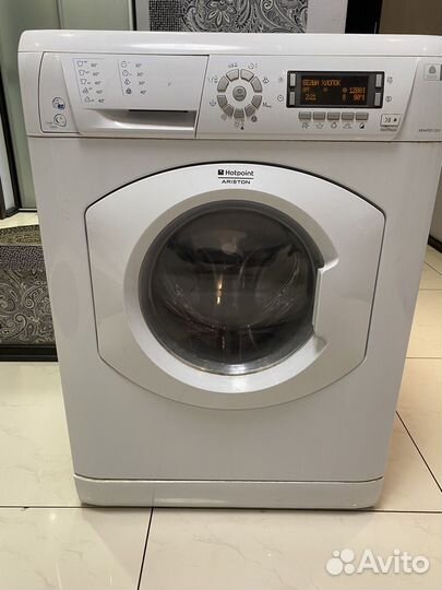 Стиральная машина с сушкой Hotpoint Ariston