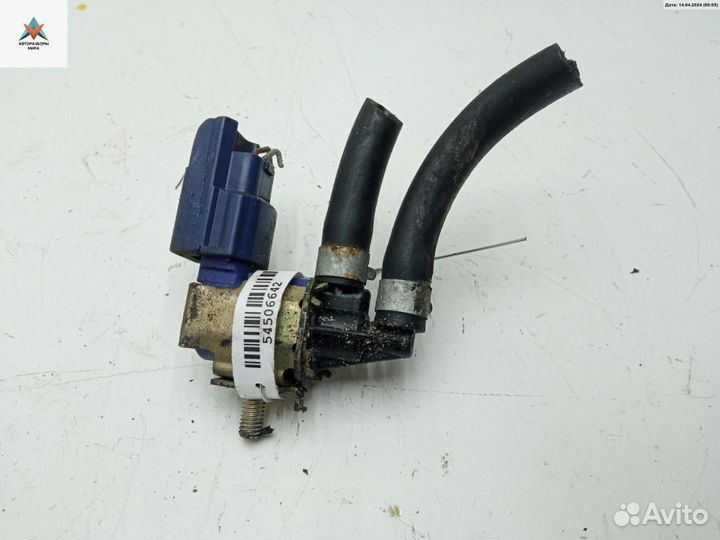 Клапан вакуумного управления Nissan Almera N16