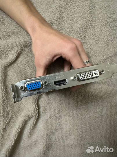 Видеокарта nvidia GeForce GT 520