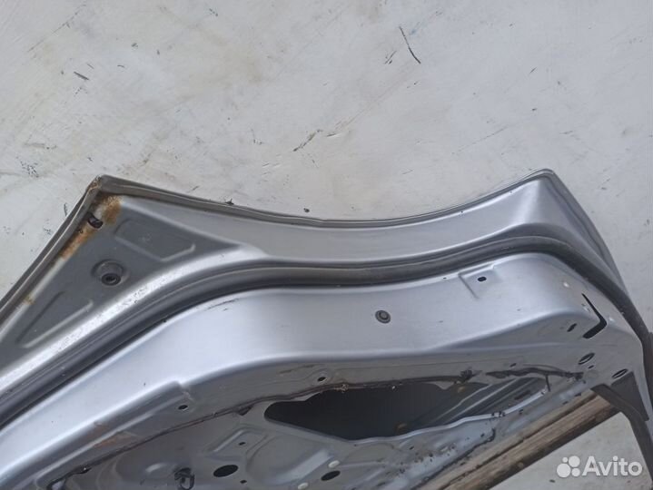 Дверь задняя левая