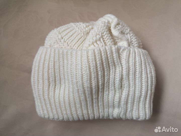 Вязаный комплект шапка и шарф