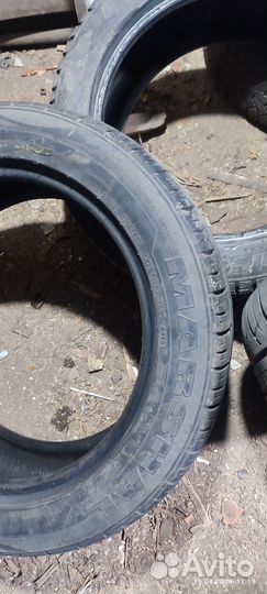 Marshal Matrac XM KH35 215/55 R17