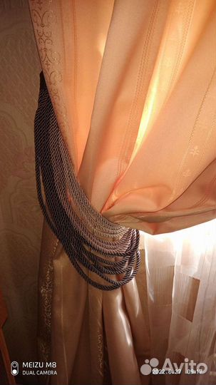 Подхваты для штор и магниты