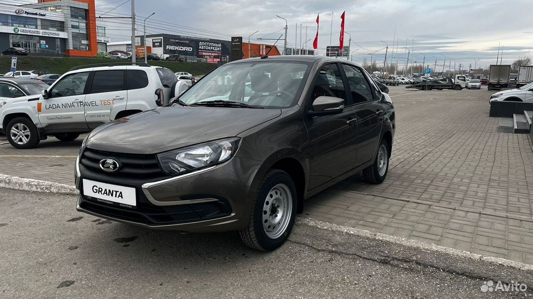 ВАЗ (LADA) Granta 1.6 MT, 2024